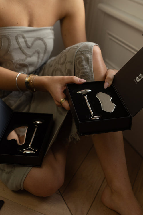 Nourish and Glow: Choosing the Right Oil for your Ritual